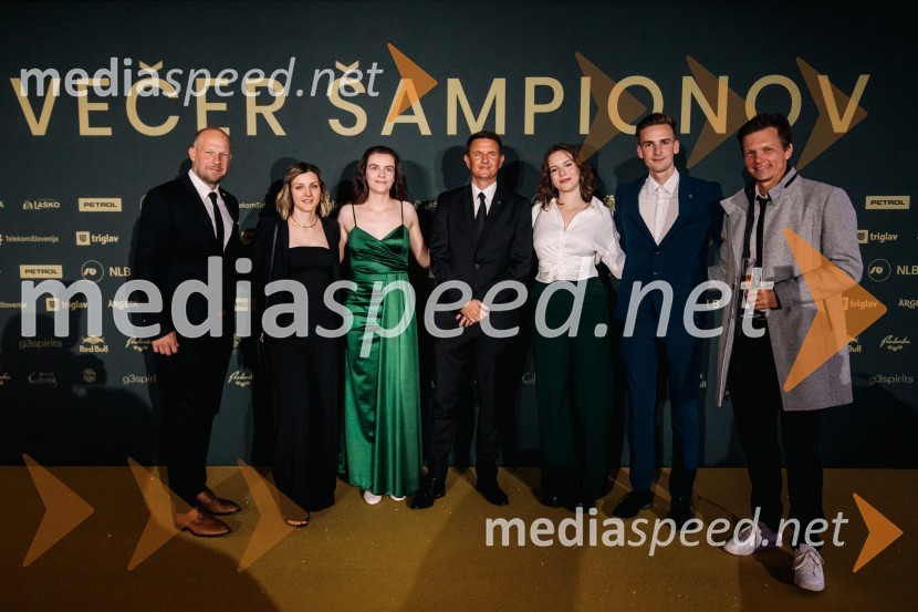  ... ;  ... ;  ... ;  Tomi Trbovc, PR, Smučarska zveza Slovenije;  ... ;  ... ;  ... Večer šampionov 2024