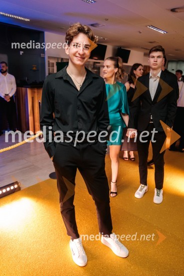 Večer šampionov 2024