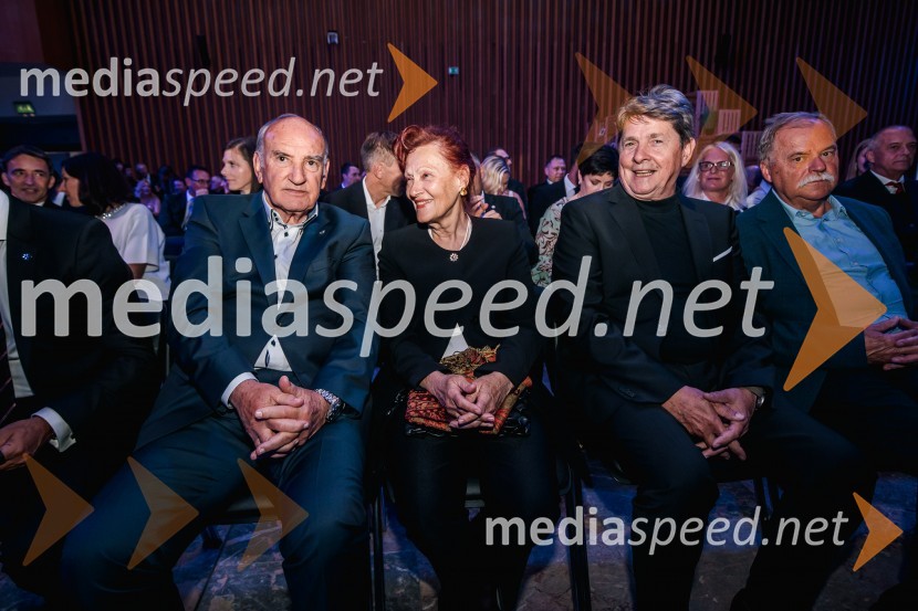  Ljubo Jasnič, nekdanji predsednik DESUS;  ... ;  ... ;  ... Večer šampionov 2024