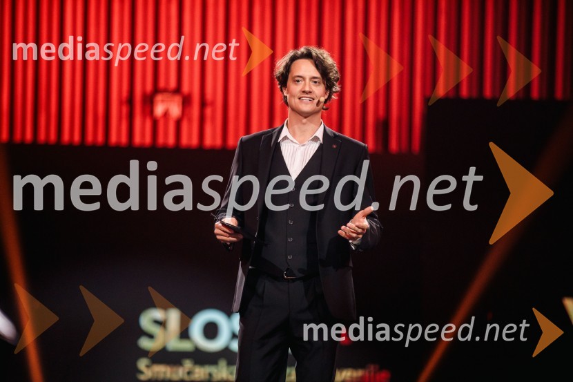  Domen Valič, igralecVečer šampionov 2024