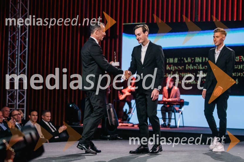  Enzo Smrekar, predsednik uprave Droge Kolinske in glavni direktor strateškega poslovnega področja v Atlantic Grupi, predsednik SZS, podpredsednik Olimpijskega komiteja Slovenije;  Domen Prevc, smučarski skakalec;  Timi Zajc, smučarski skakalecVečer šampionov 2024