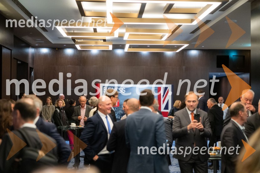 Čaj z razlogom na konferenci z naslovom Pospeševanje zelenega prehoda - priložnosti in financiranje