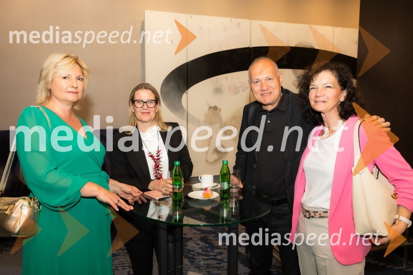  ... ;  Nataša Arko,  client partner, BOC Institute;  ... ;  ... Čaj z razlogom na konferenci z naslovom Pospeševanje zelenega prehoda - priložnosti in financiranje