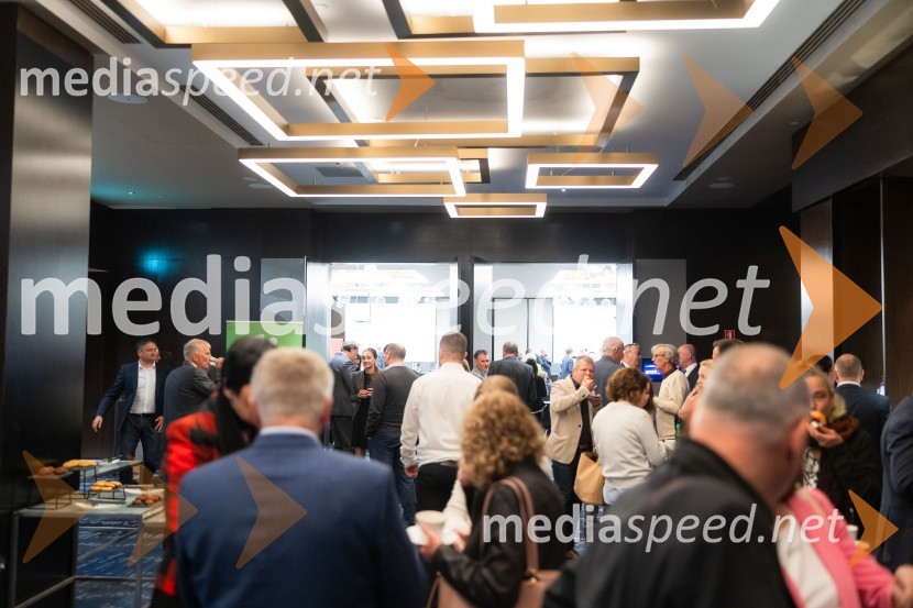 Čaj z razlogom na konferenci z naslovom Pospeševanje zelenega prehoda - priložnosti in financiranje