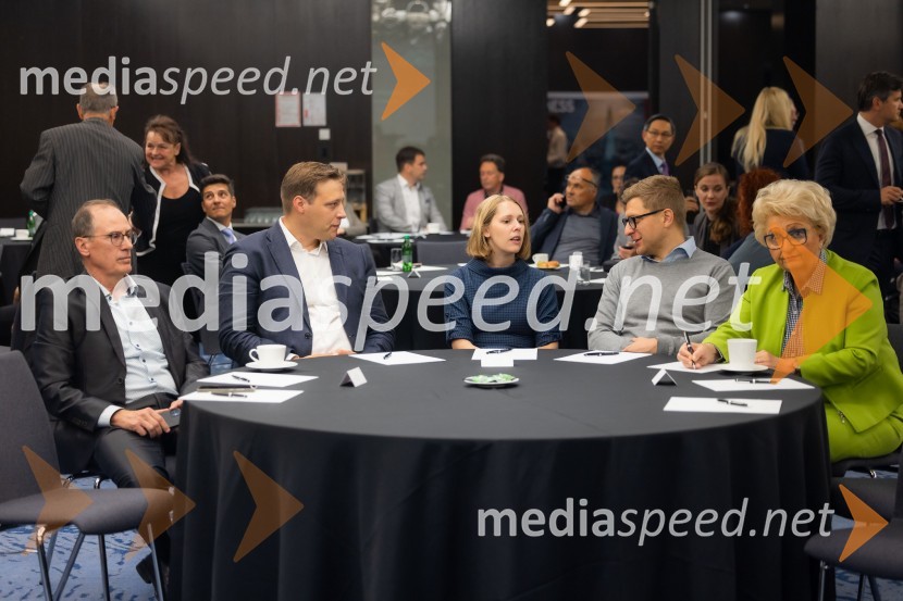 Čaj z razlogom na konferenci z naslovom Pospeševanje zelenega prehoda - priložnosti in financiranje