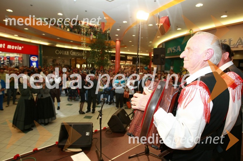 Lojze Slak, glasbenikFestival narodnozabavne glasbe v Europarku