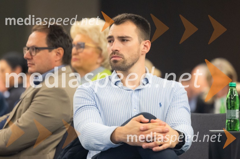 Čaj z razlogom na konferenci z naslovom Pospeševanje zelenega prehoda - priložnosti in financiranje