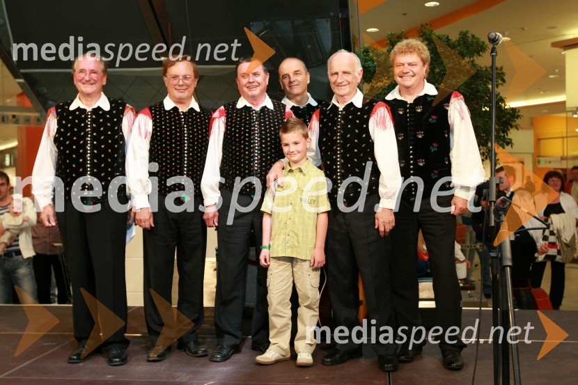 Ansambel Lojzeta Slaka, Fantje s Praprotna in ...Festival narodnozabavne glasbe v Europarku