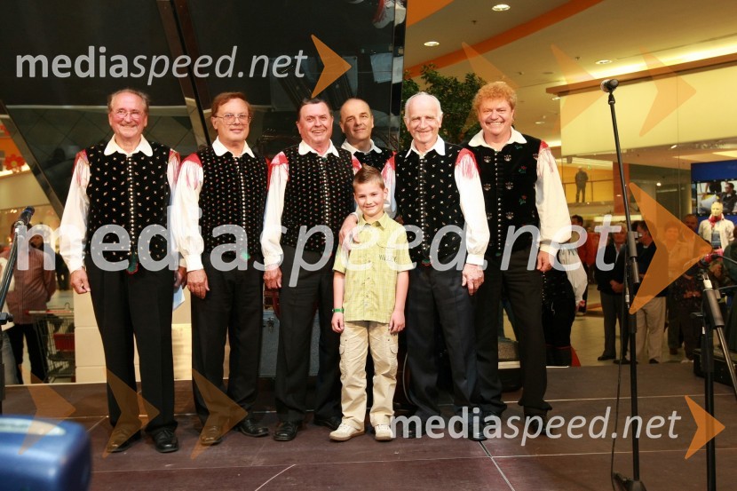 Ansambel Lojzeta Slaka, Fantje s Praprotna in ...Festival narodnozabavne glasbe v Europarku