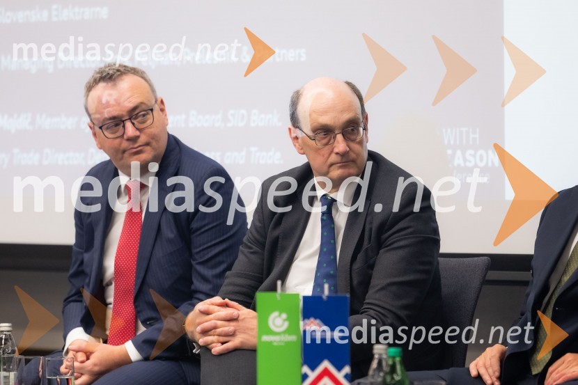  Troy Edwards, partner in so-vodja globalnega energetskega sektorja, A&O Shearman;  Huw Williams, UK Department for Energy Security and Net ZeroČaj z razlogom na konferenci z naslovom Pospeševanje zelenega prehoda - priložnosti in financiranje