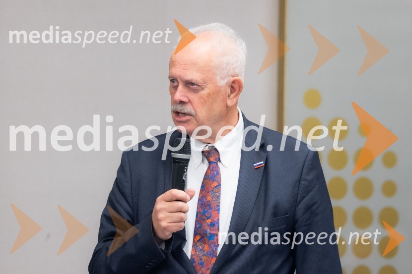 Čaj z razlogom na konferenci z naslovom Pospeševanje zelenega prehoda - priložnosti in financiranje