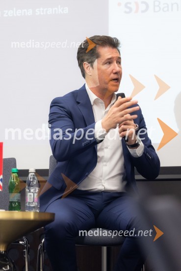  Franci Breznik ml. , poslanec, SDSČaj z razlogom na konferenci z naslovom Pospeševanje zelenega prehoda - priložnosti in financiranje