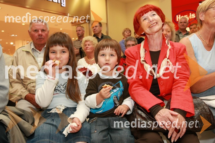 Festival narodnozabavne glasbe v Europarku