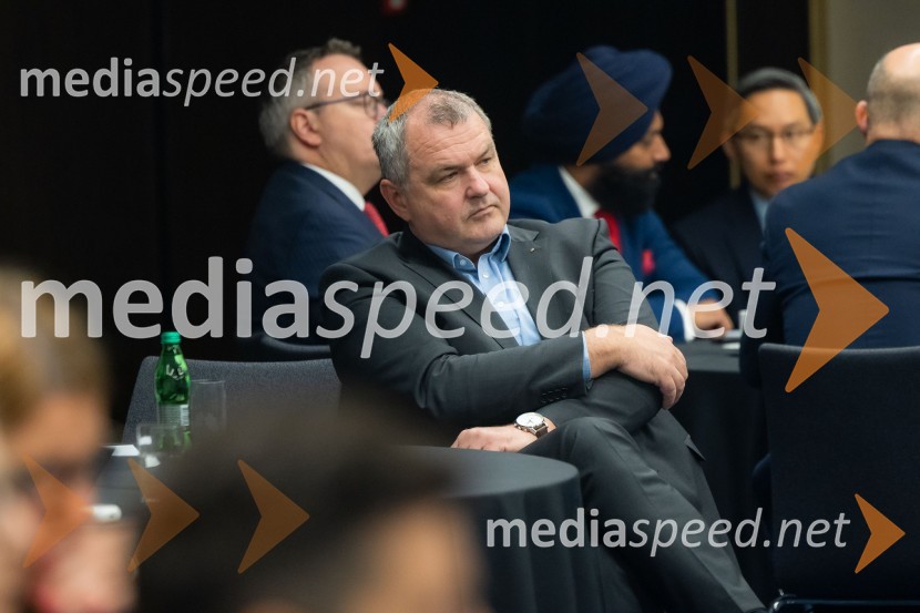 Čaj z razlogom na konferenci z naslovom Pospeševanje zelenega prehoda - priložnosti in financiranje