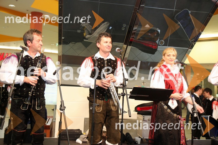 Ansambel Igor in Zlati zvokiFestival narodnozabavne glasbe v Europarku