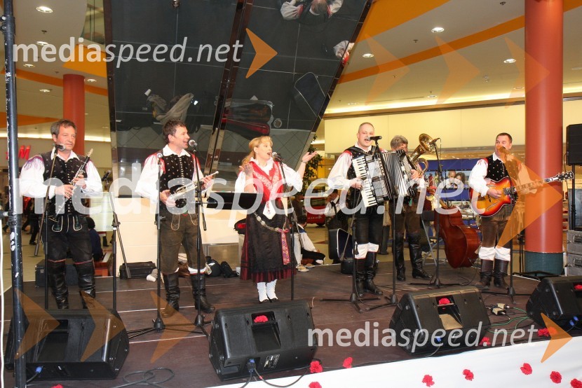 Ansambel Igor in Zlati zvokiFestival narodnozabavne glasbe v Europarku