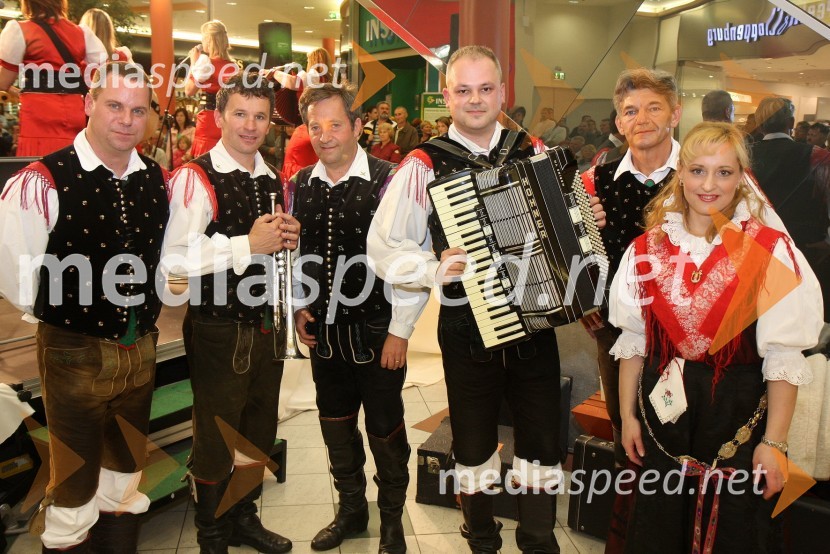 Ansambel Igor in Zlati zvokiFestival narodnozabavne glasbe v Europarku