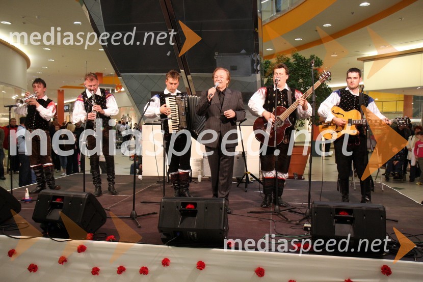 Alfi Nipič in njegovi muzikantiFestival narodnozabavne glasbe v Europarku