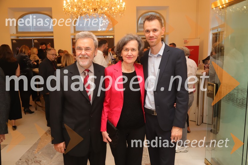 mag. Zdravko Luketič, mestni svetnik MOM, Nova Slovenija – Krščanski demokrati;  Nilda Luketič;  Matej LuketičTosca, premiera v Operi in Baletu Slovenskega narodnega gledališča Maribor