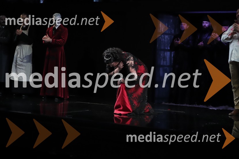  Rebeka Lokar, operna pevkaTosca, premiera v Operi in Baletu Slovenskega narodnega gledališča Maribor