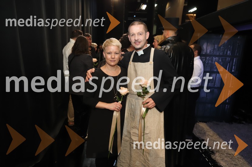  Zsuzsa Budavari Novak, zborovodkinja;  Sebastijan Čelofiga, baritonist, operni pevecTosca, premiera v Operi in Baletu Slovenskega narodnega gledališča Maribor