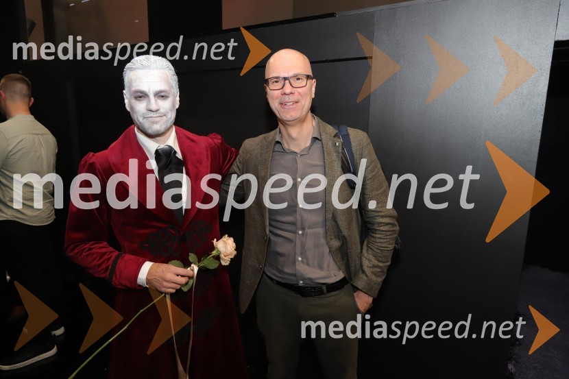  Luka  Brajnik, baritonist;  ... Tosca, premiera v Operi in Baletu Slovenskega narodnega gledališča Maribor