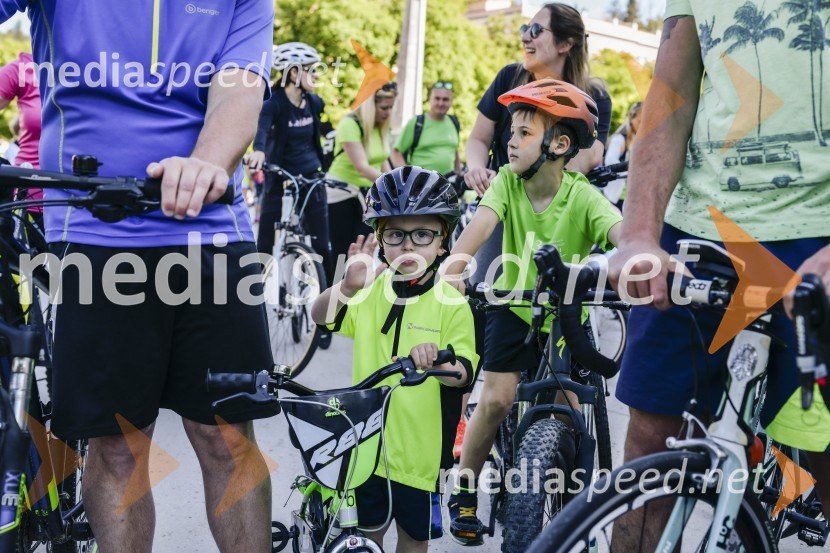 3. Bobrovo bicikliranje in vzpon na Boč