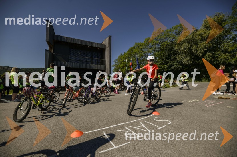 3. Bobrovo bicikliranje in vzpon na Boč