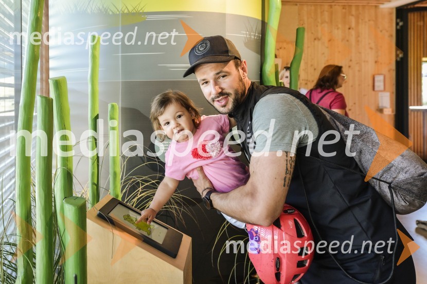 3. Bobrovo bicikliranje in vzpon na Boč