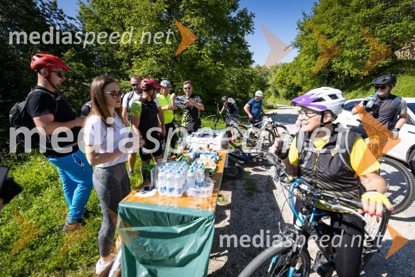 3. Bobrovo bicikliranje in vzpon na Boč