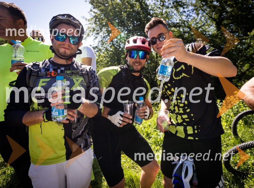 3. Bobrovo bicikliranje in vzpon na Boč