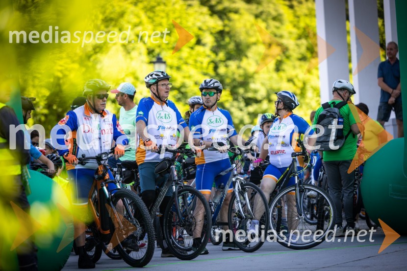 3. Bobrovo bicikliranje in vzpon na Boč