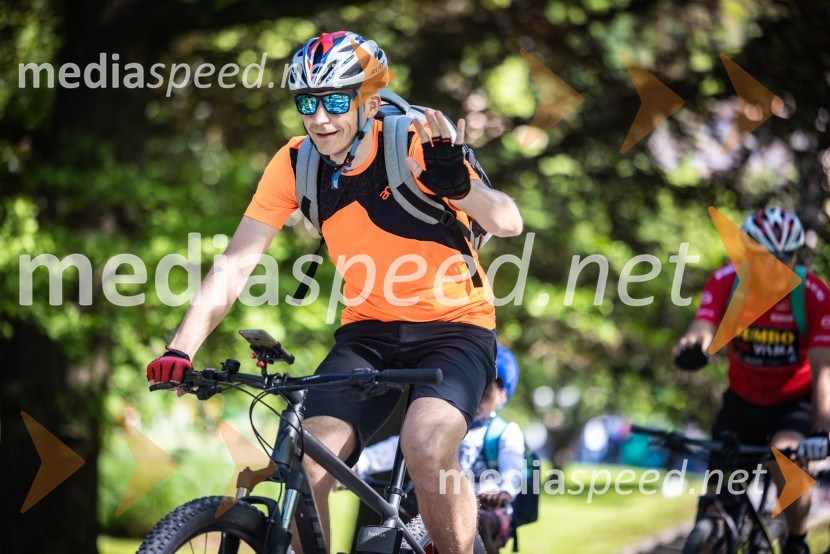 3. Bobrovo bicikliranje in vzpon na Boč