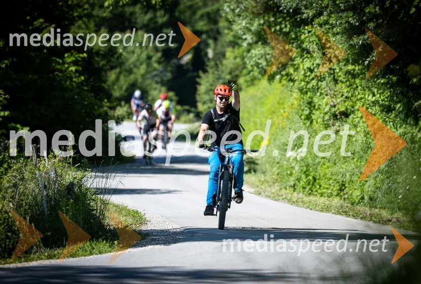 3. Bobrovo bicikliranje in vzpon na Boč