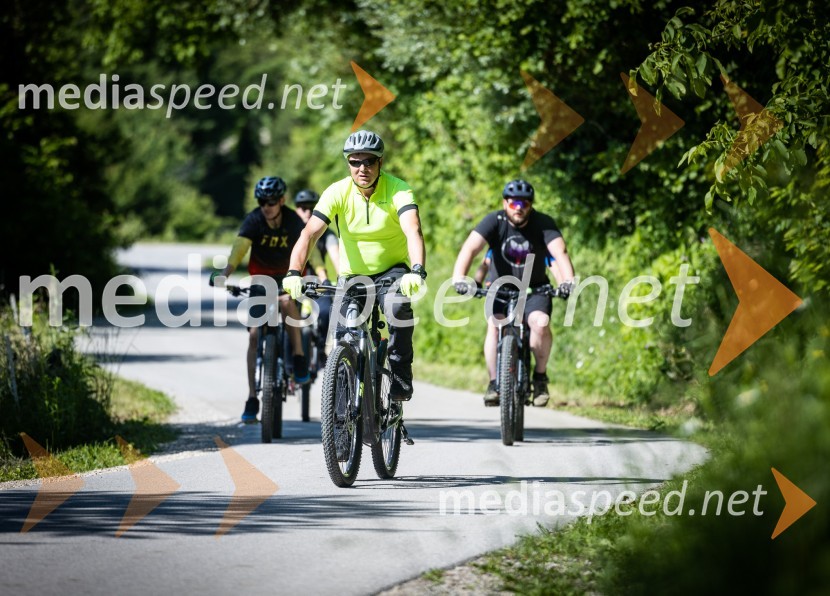 3. Bobrovo bicikliranje in vzpon na Boč