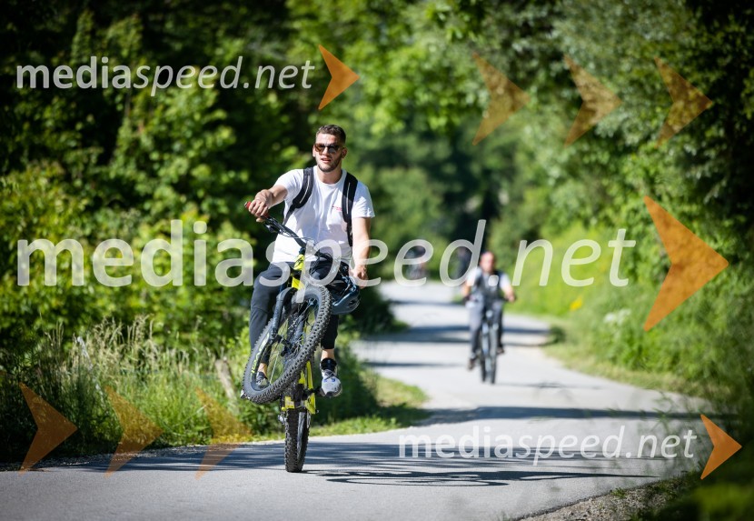 3. Bobrovo bicikliranje in vzpon na Boč