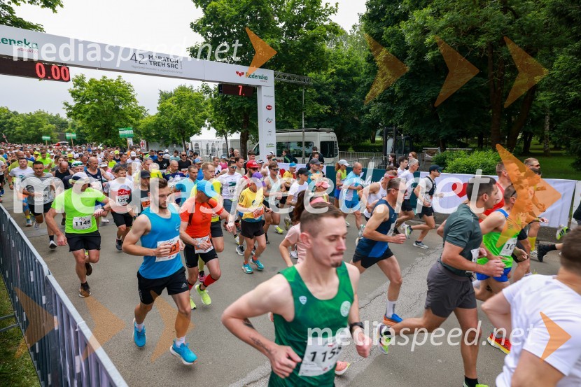 42. Maraton treh src, teki