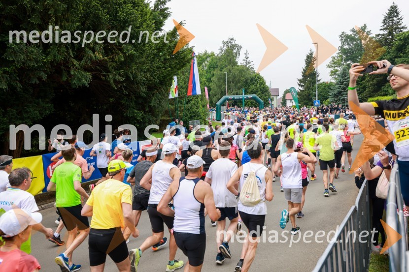 42. Maraton treh src, teki