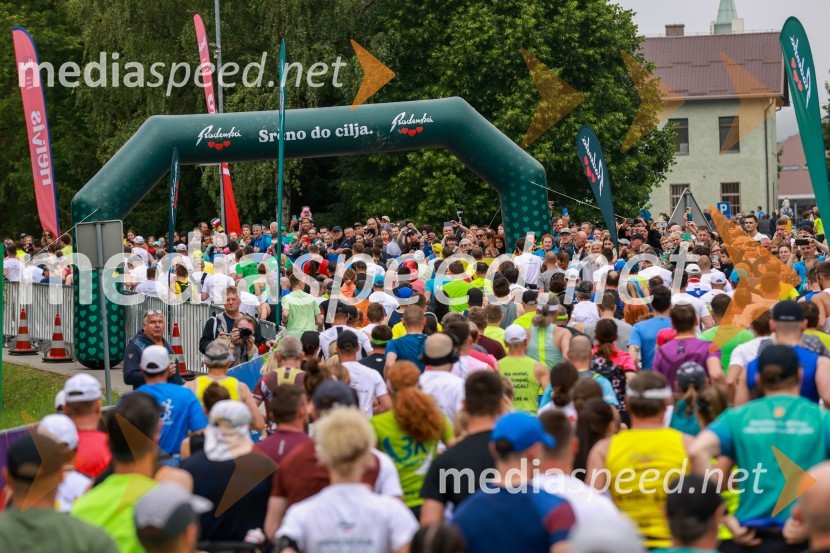 42. Maraton treh src, teki