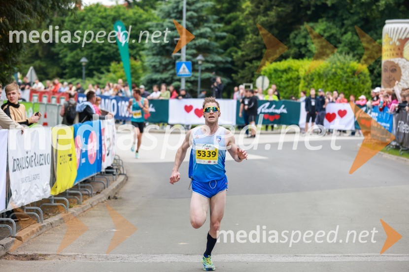  Matej Fujs, 3. mesto, 42. Maraton treh src (5.000 m) - moški42. Maraton treh src, teki