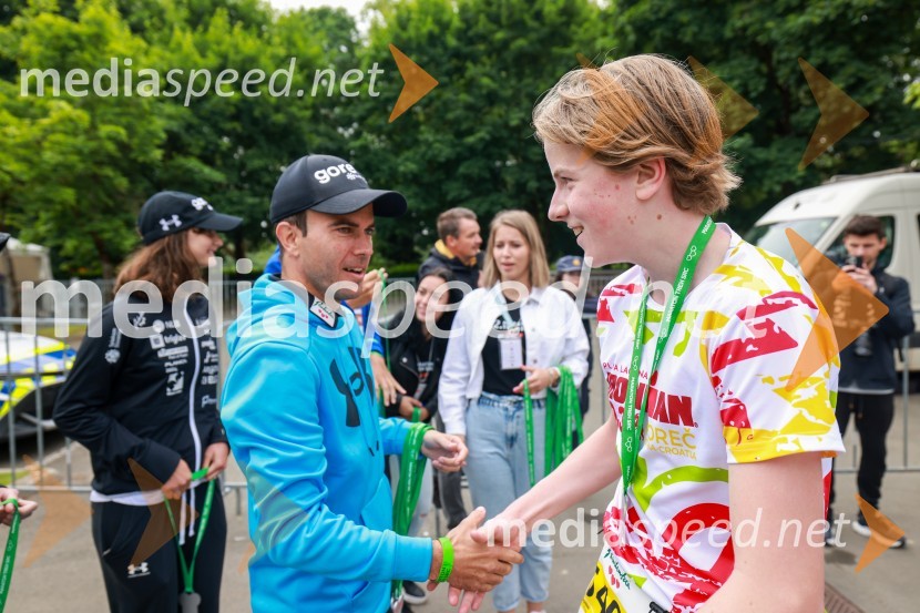  Jernej Damjan, nekdanji smučarski skakalec;  ... 42. Maraton treh src, teki