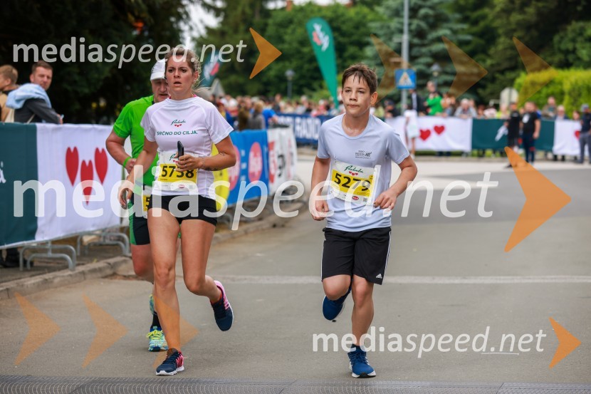 42. Maraton treh src, teki