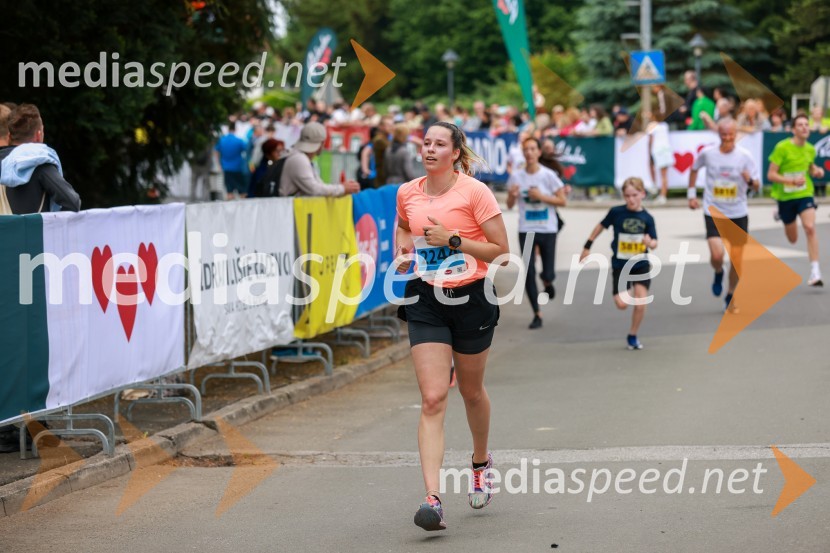 42. Maraton treh src, teki