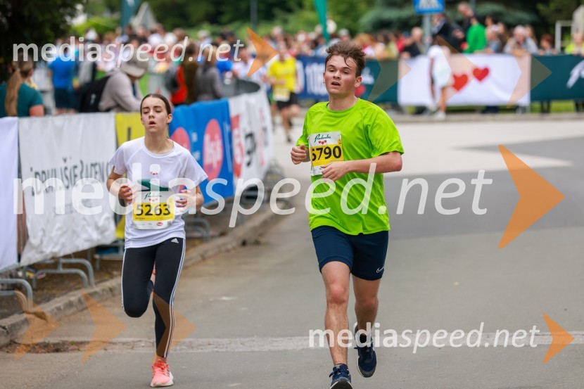 42. Maraton treh src, teki