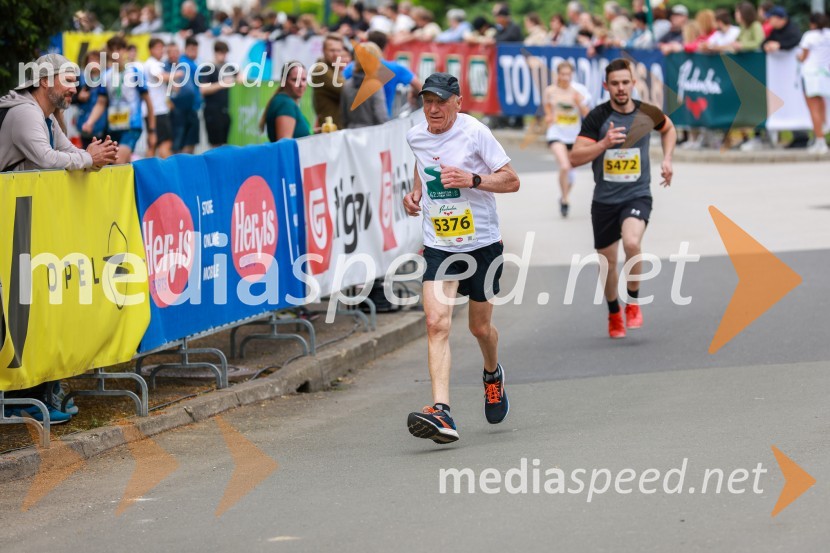 42. Maraton treh src, teki