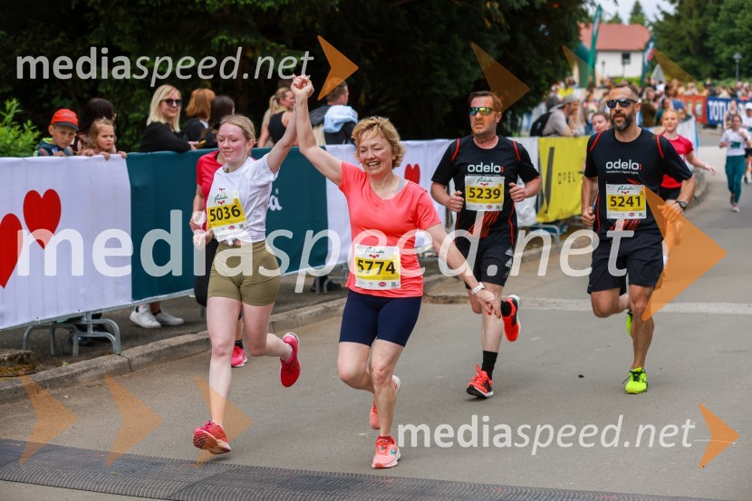 42. Maraton treh src, teki