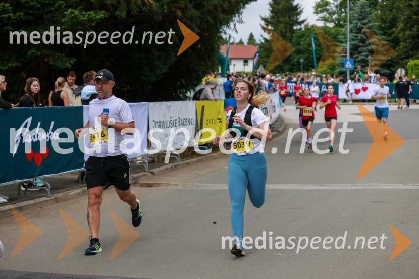 42. Maraton treh src, teki