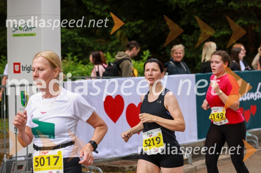 42. Maraton treh src, teki