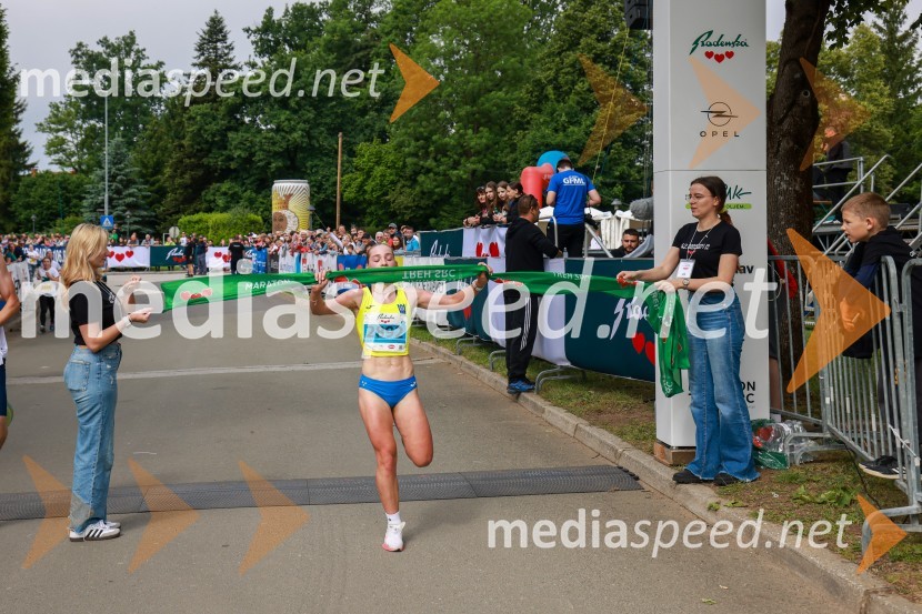 42. Maraton treh src, teki