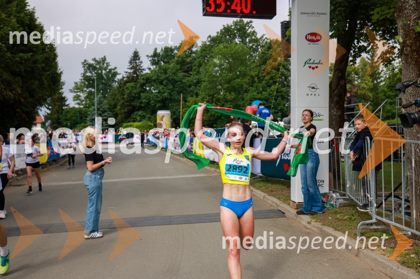 42. Maraton treh src, teki